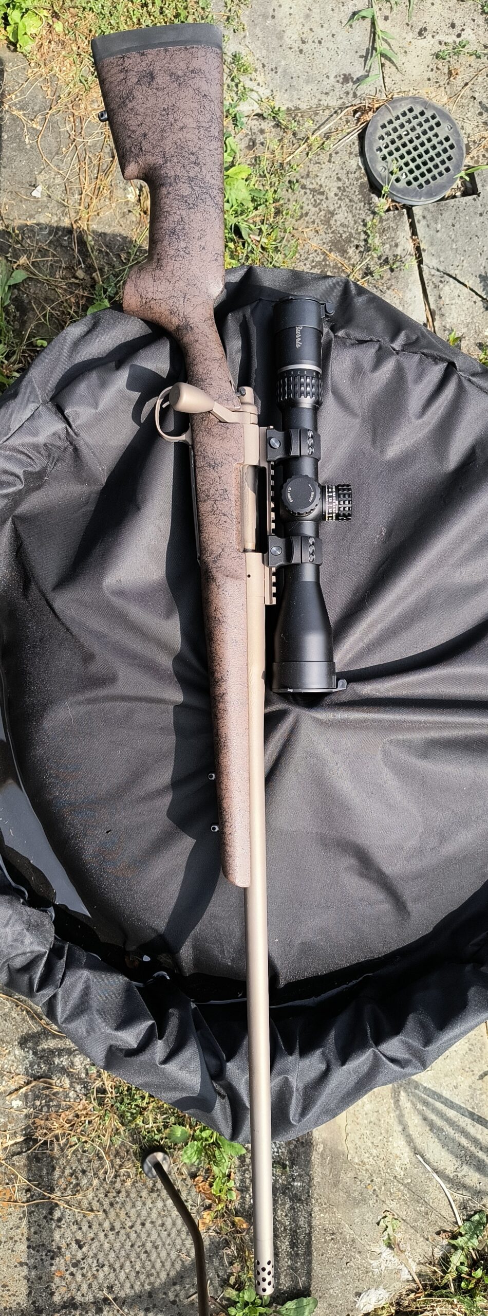 Custom 7mm Rem Mag action detail